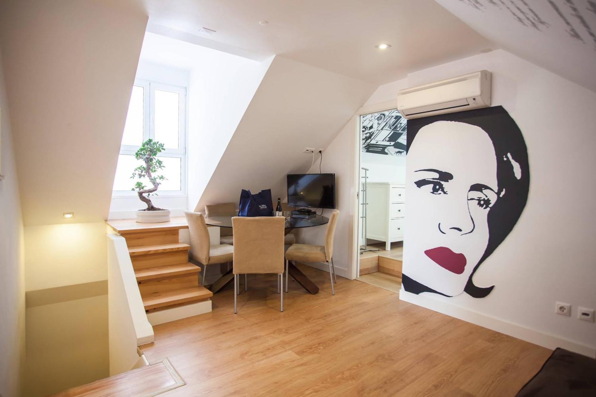 Apartment Amalia In Santos Lissabon